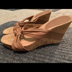 Tan wedges